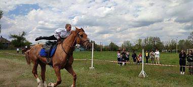 В Миллеровском районе прошел конно-спортивный праздник