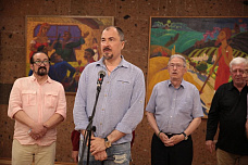 «Солнечный художник» в клубной библиотеке