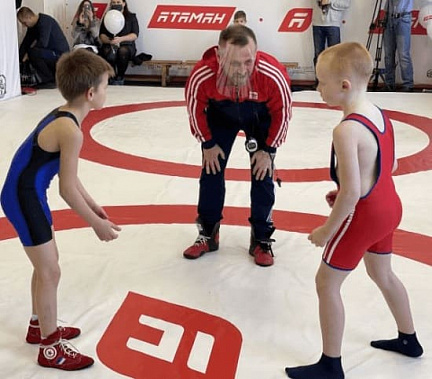 В Зверево открыли школу единоборств «Атаман»