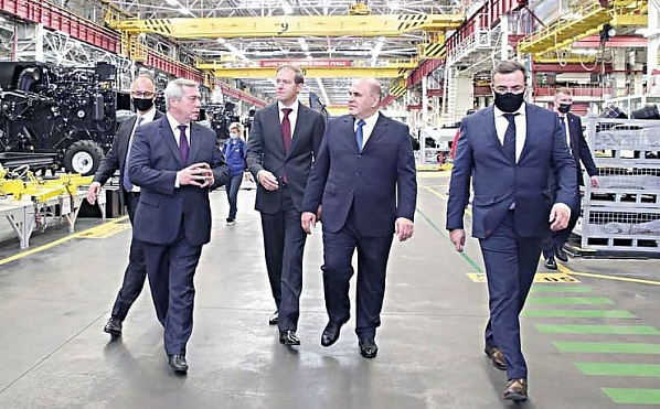Премьер-министр Михаил МИШУСТИН, посетив «Ростсельмаш», пообещал, что господдержка отечественного сельхозмашиностроения будет расширена