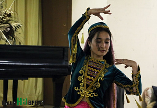 В Ростове иранские и тюркские народы встретили весенний Новый год