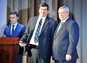 Луганцев