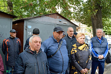 В Ростове открыли памятную доску известному журналисту Евгению Серову