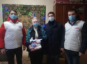 Акция «Новогодние огни добра» прошла на Дону