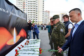 19 05 2024 В Суворовском микрорайоне открыли мурал героям Отечества
