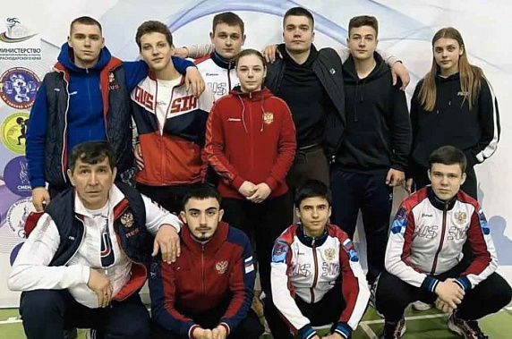 Донские тяжелоатлеты завоевали награды чемпионата и первенства ЮФО