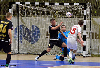 Мини-футбольный клуб «Ростов» дома переиграл команду «КПРФ-2»