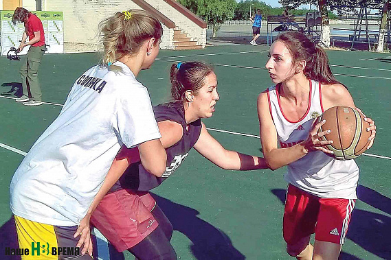 В Ростове состоялись очередные матчи отборочного этапа Кубка России по баскетболу 3х3 среди любительских команд.