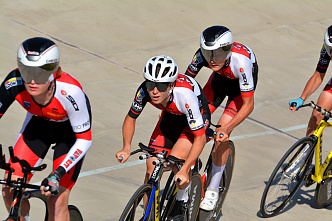На ростовском треке проходят состязания по велосипедному спорту