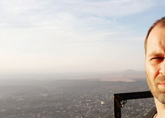 Творческий вечер поэта Козлова в поддержку поэтического издания