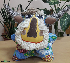 В Тацинском районе открылась выставка авторских работ местной мастерицы Ларисы Петровой