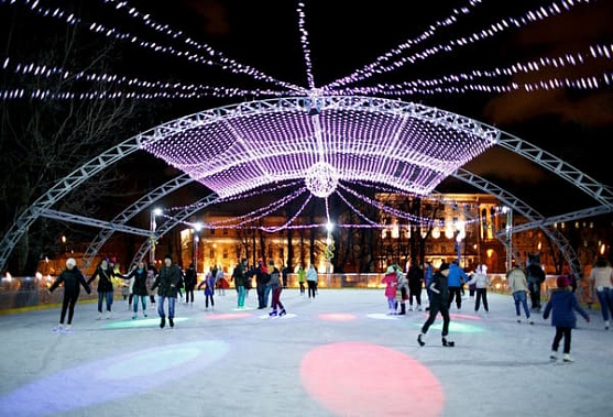 Открытый каток более двух тысяч кв. метров может появиться в Ростове уже этой зимой
