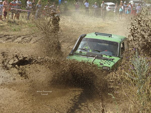 Донские водители сильны в джиппинге экстрим-категории