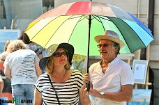 В Таганроге прошел фестиваль «Зонтичное утро»