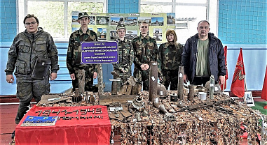 В школах Белокалитвинского района поисковики организовали передвижные выставки