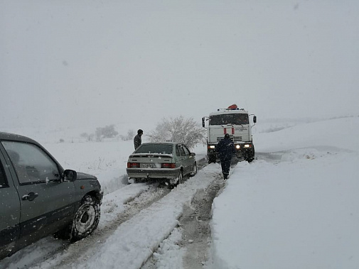 В Ростовской области перекрыли движение по трем трассам