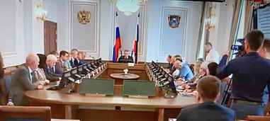 Парламентский комитет по экономической политике рекомендует сохранить льготы по страховым взносам для резидентов ТОСЭР