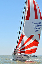 В Таганроге прошла Чеховская регата «Чайка»