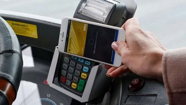 В ростовских автобусах ввели ограничение на оплату картами