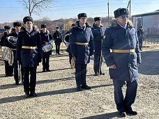 В Родионово-Несветайском районе почтили память курсантов РАУ