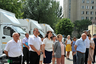 Четыре районные больницы Ростовской области получили мобильные комплексы