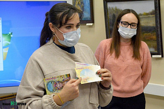 Почта России учит детей отправлять открытки