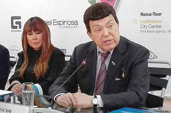 Иосиф Кобзон считает, что посылать Юлю Самойлову на Евровидение – колоссальная ошибка. Фото с www.rostovnadonu.bezformata.ru
