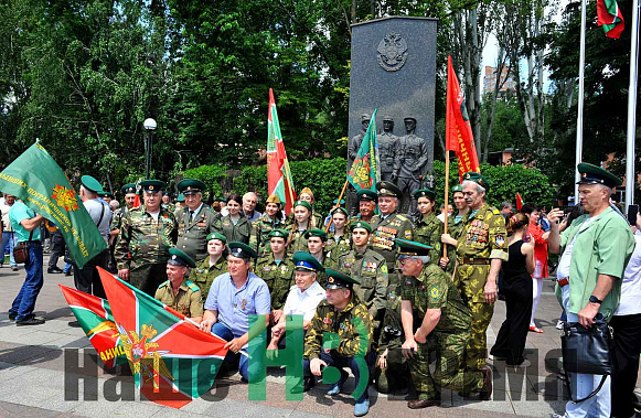 На Дону отмечают день пограничника