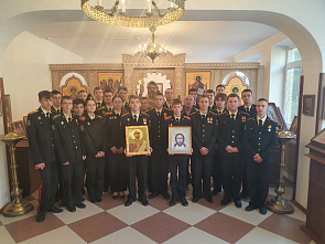 В ростовском кадетском корпусе провели литургию