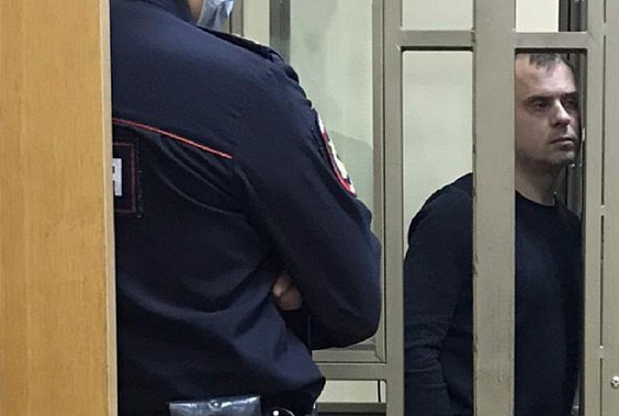 А. Майер в суде. Источник фото: 1rnd.ru.