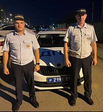 На трассе Ростов – Азов загорелся автомобиль